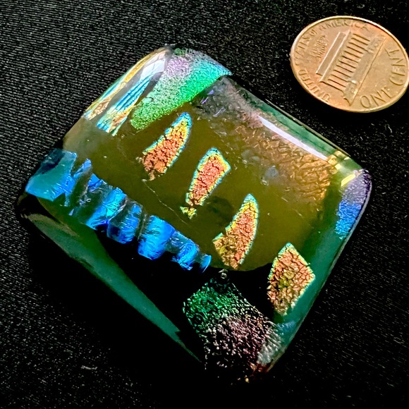 Dichroic Glass cabochon multicolored almost 2 inches multi patterns & surprises - Picture 5 of 6